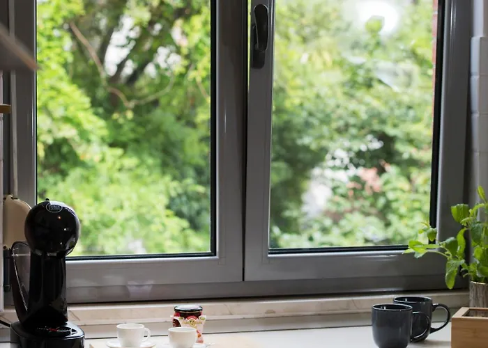 Palm Tree Superior - Specially Designed Three-room - Location Right Next To The And The Center - Beautiful Terrace Split