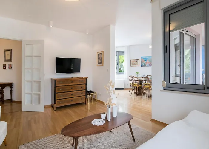 Apartment Palm Tree Superior - Specially Designed Three-room - Location Right Next To The And The Center - Beautiful Terrace *