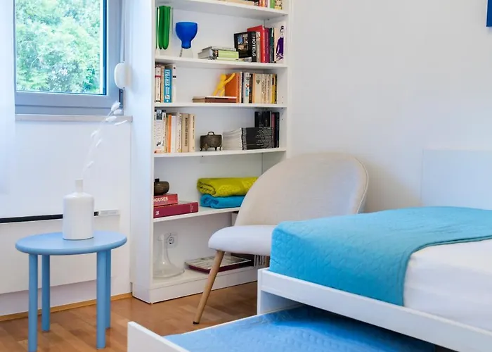 Apartment Palm Tree Superior - Specially Designed Three-room - Location Right Next To The And The Center - Beautiful Terrace *