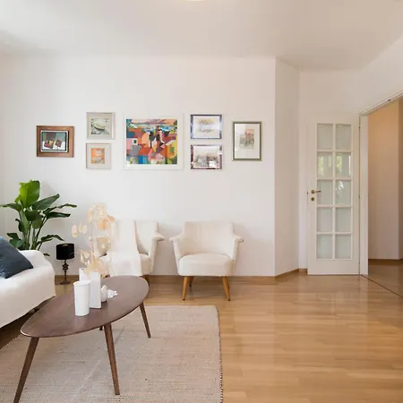 Palm Tree Superior - Specially Designed Three-room - Location Right Next To The And The Center - Beautiful Terrace Apartment