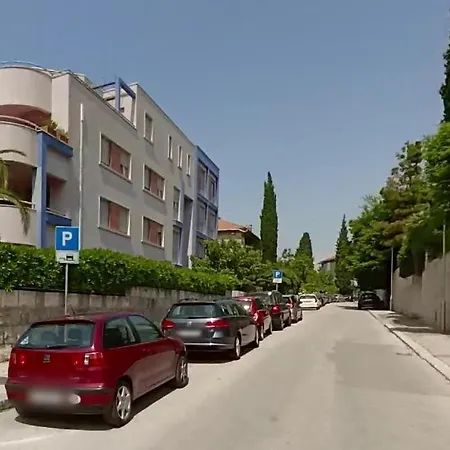 Palm Tree Superior - Specially Designed Three-room - Location Right Next To The And The Center - Beautiful Terrace Apartman *